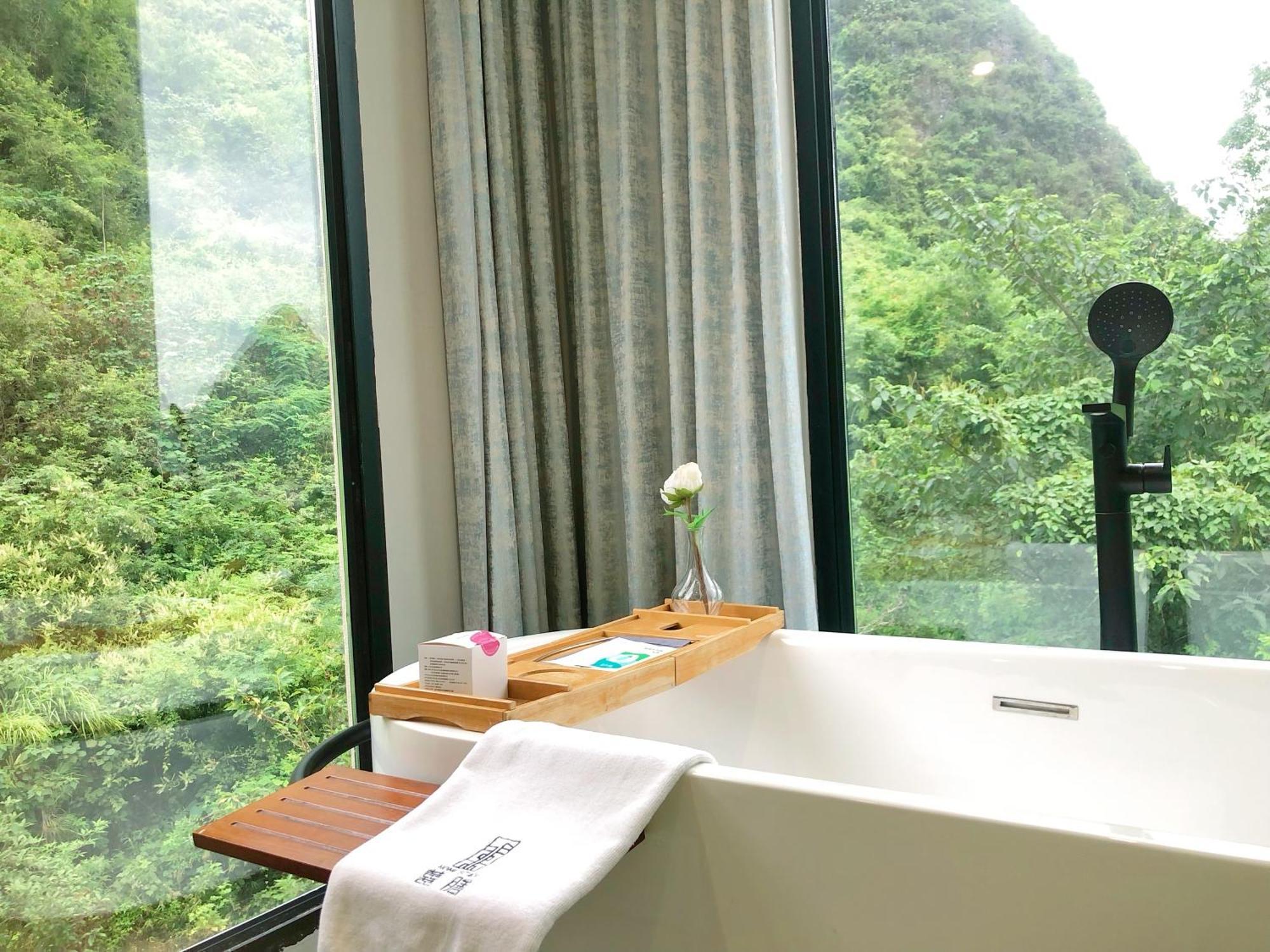 Yangshuo Serene Cove Hotel Exterior photo