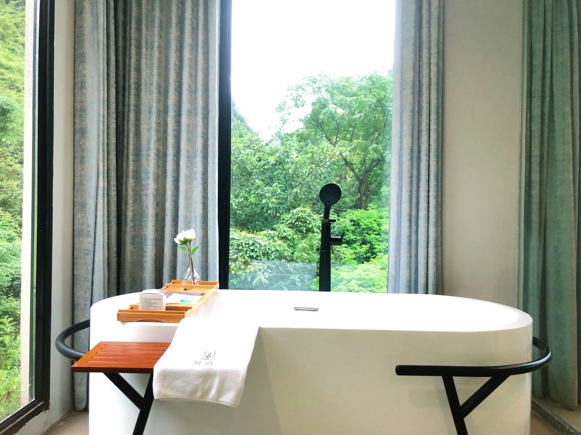 Yangshuo Serene Cove Hotel Exterior photo