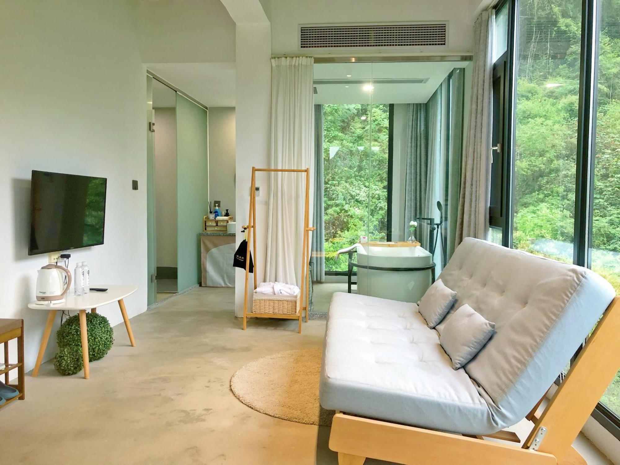 Yangshuo Serene Cove Hotel Exterior photo